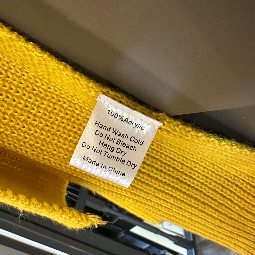 High-Low Side Slit Crewneck Sweater | All:Row | Yellow | Size: Medium - Picture 3 of 4